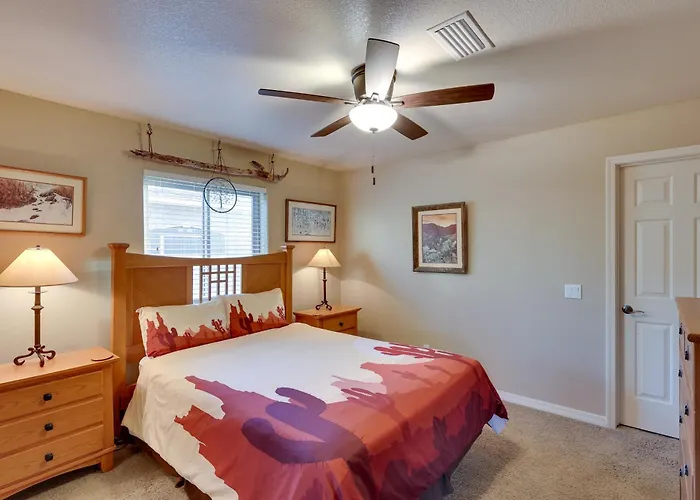 3 Mi To Havasu! Retreat W/ Poolside Oasis Lake Havasu City